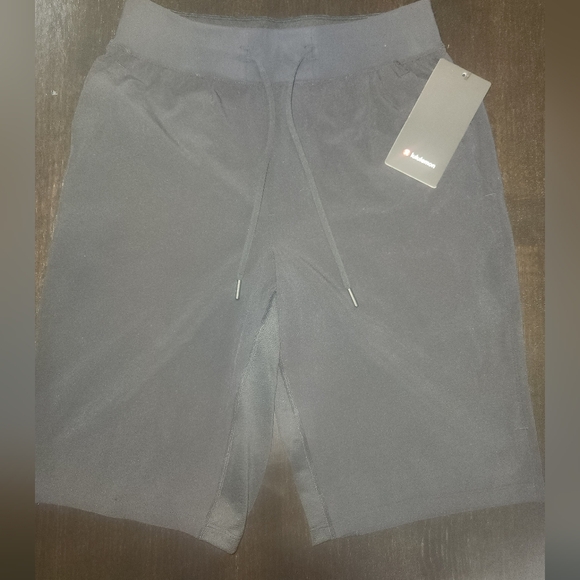 lululemon athletica Other - Nwt mens Lululemon T.H.E. short 11" linerless in black size small